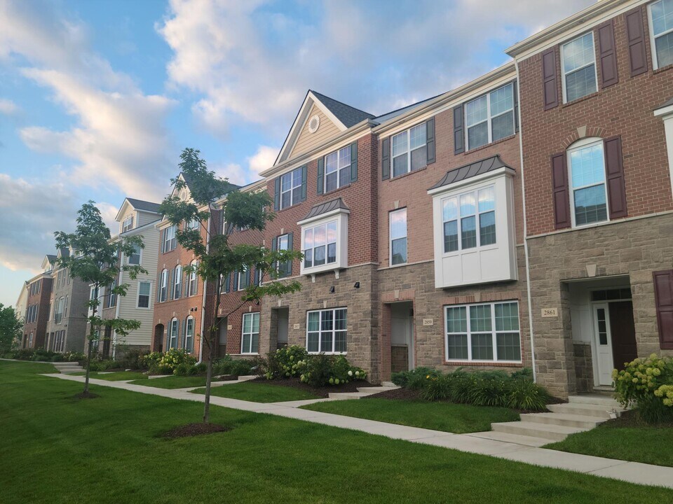 2859 Hardwick Rd in Ann Arbor, MI - Building Photo