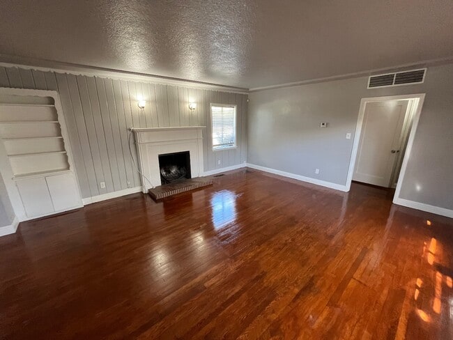 1308 N Delno Ave in Fresno, CA - Building Photo - Building Photo