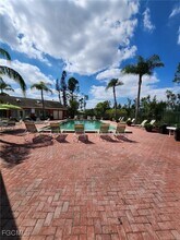 2845 Winkler Ave in Ft. Myers, FL - Building Photo - Building Photo