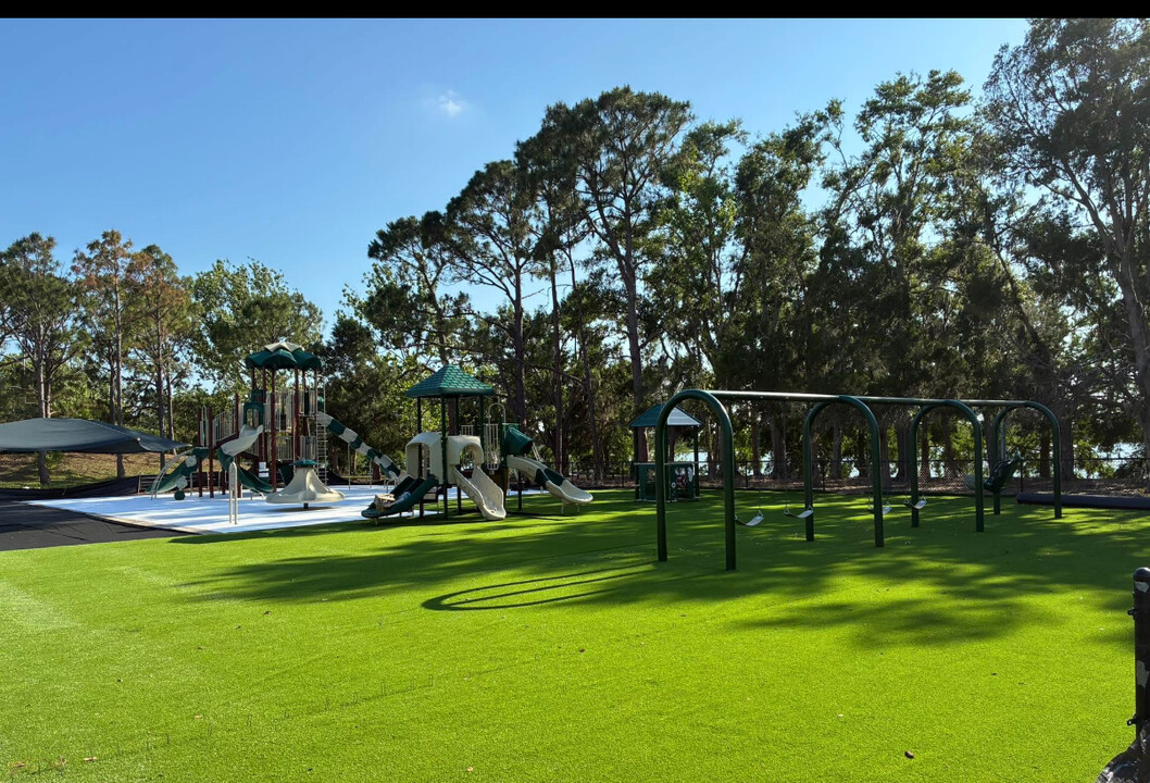 329 Cape Harbour Loop in Bradenton, FL - Building Photo