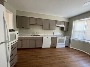 2413 McCormick Rd in Rockville, MD - Building Photo - Building Photo