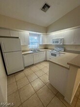 4546 28th St SW in Lehigh Acres, FL - Building Photo - Building Photo