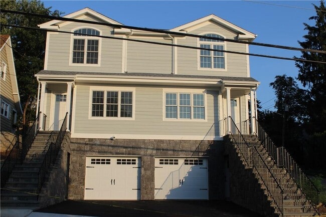 property at 134 Lincoln Ave