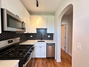 659 W Wrightwood Ave in Chicago, IL - Building Photo - Building Photo