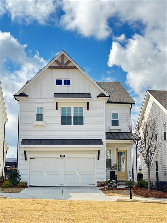 property at 637 Skytop Dr