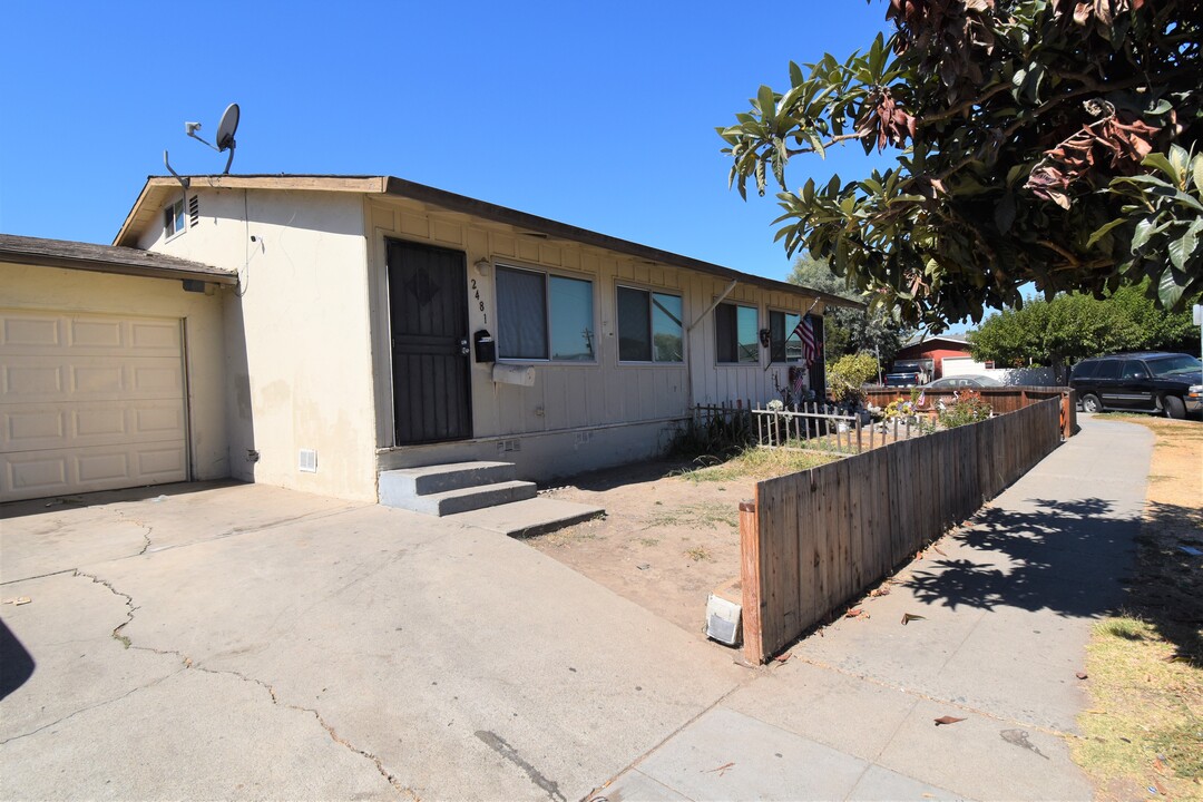 2481 Clyda Dr in San Jose, CA - Building Photo