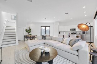 2201 Florida Blvd in Delray Beach, FL - Building Photo