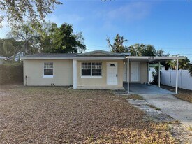 1208 Carlton Ave in Lake Wales, FL - Building Photo