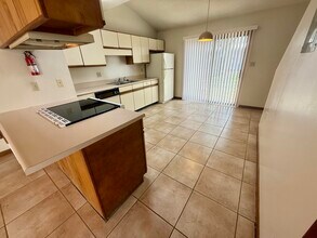 134 Alder Ave SE in Fort Walton Beach, FL - Foto de edificio - Building Photo