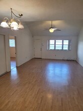 4701 Crepe Myrtle Ln in Pasadena, TX - Building Photo - Building Photo