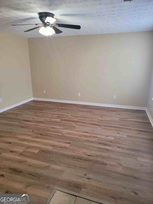 5005 Chupp Way Cir in Stonecrest, GA - Building Photo - Building Photo