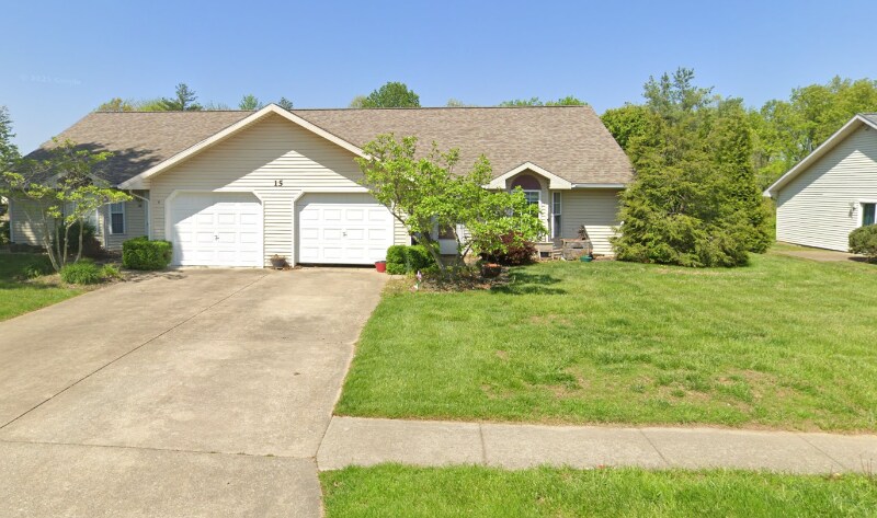 35 Cedar Ln in Santa Claus, IN - Building Photo