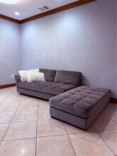 1055 NE 85th St in El Portal, FL - Building Photo - Building Photo