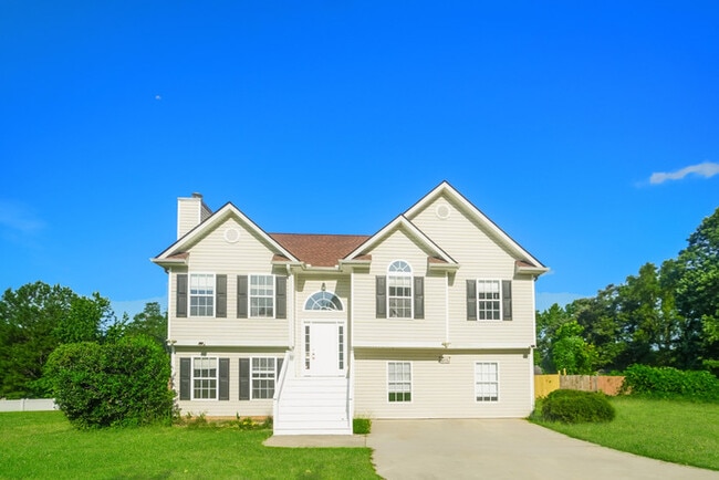property at 264 Stagecoach Pass