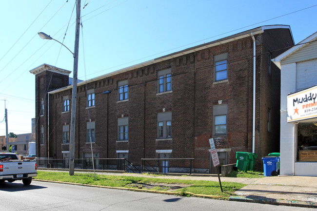 Mcdowell Manor in Danville, KY - Foto de edificio - Building Photo