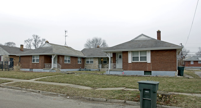 1620-1626 Harold Dr in Dayton, OH - Foto de edificio - Building Photo