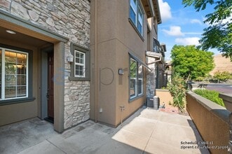 3126 Fioli Way in San Ramon, CA - Building Photo - Building Photo
