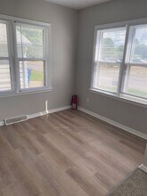 1214 E 21st St in Des Moines, IA - Building Photo - Building Photo