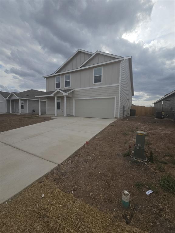 2317 Sprinkle Dr in Lockhart, TX - Building Photo - Building Photo