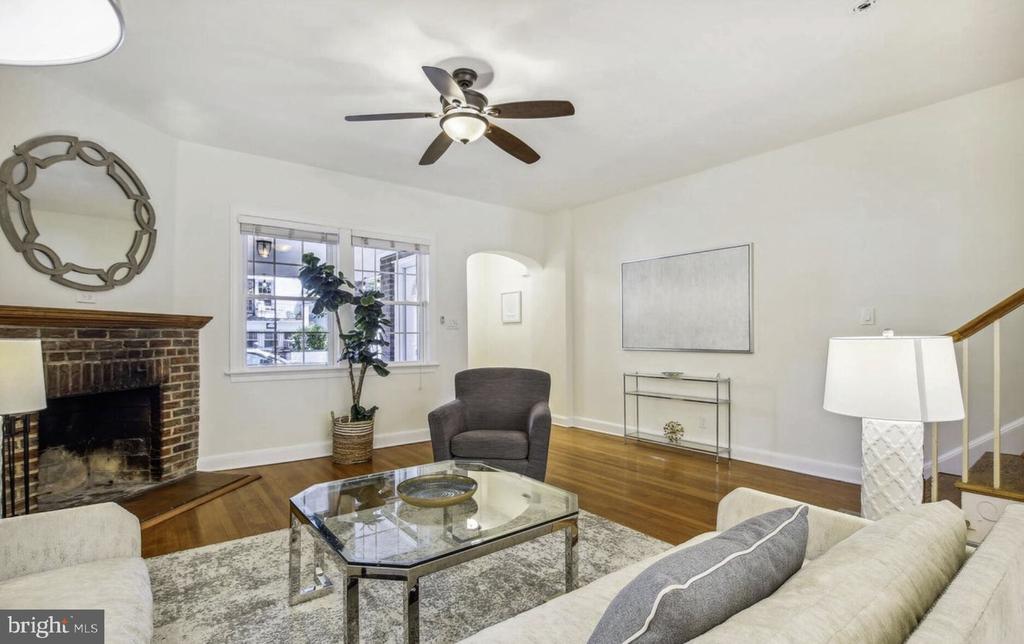 1770 Hobart St NW in Washington, DC - Building Photo