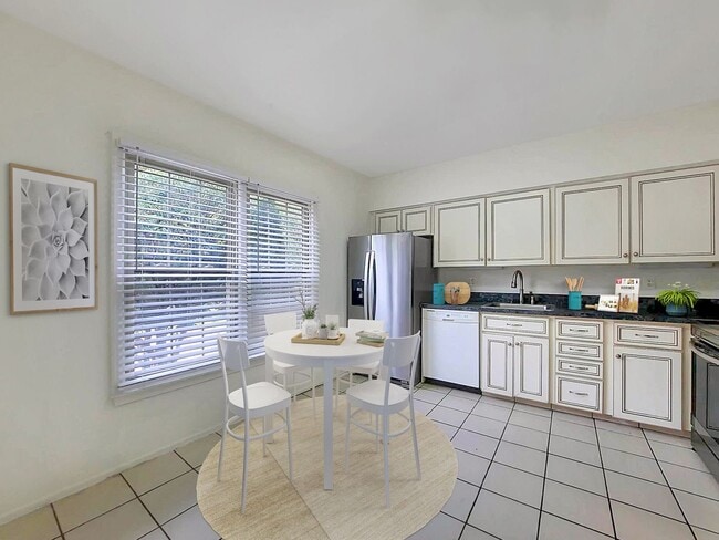 13 Aliceview Ct in Timonium, MD - Foto de edificio - Building Photo