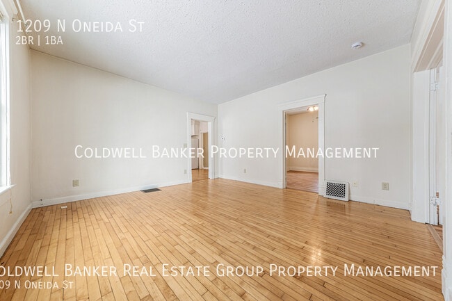 1209 N Oneida St in Appleton, WI - Building Photo - Building Photo