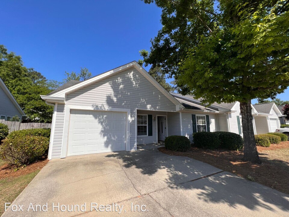 112 Champion Pine Ln SW Photo