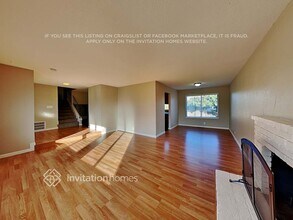 437 Royal Oaks Dr in Vacaville, CA - Foto de edificio - Building Photo