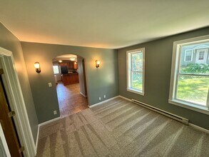 2122 W 4th St-Unit -#1 in Duluth, MN - Foto de edificio - Building Photo