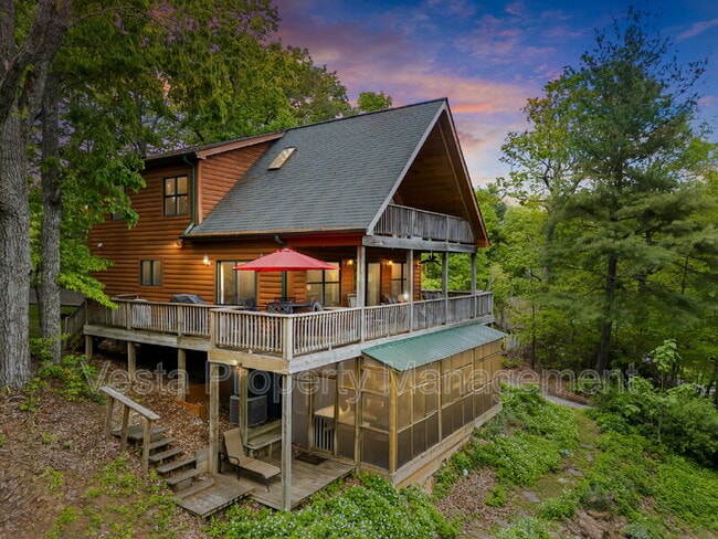 property at 71 Fairview Hills Dr