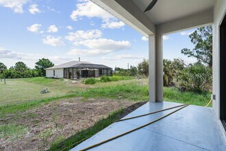 12138 Tetzel Ave, Unit 12138 in Port Charlotte, FL - Foto de edificio - Building Photo