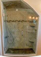 3 Parker Hill Ter, Unit 3 in Boston, MA - Foto de edificio - Building Photo