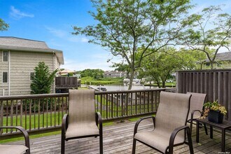 3029 Mitchell Rd in Westhampton Beach, NY - Building Photo - Building Photo