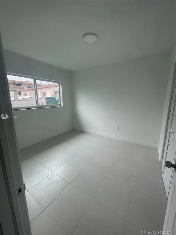 2622 NW 24th St
