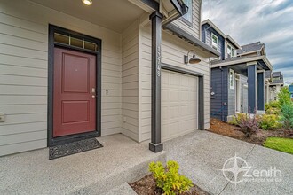 13748 NE 66th Wy in Vancouver, WA - Building Photo - Building Photo