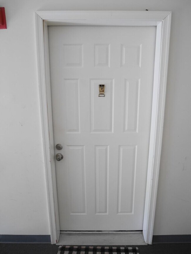 8369 Montgomery Run Rd in Ilchester, MD - Building Photo - Building Photo