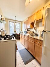 32 Sidlaw Rd in Boston, MA - Foto de edificio - Building Photo