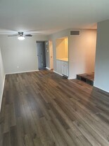 328 Hermit St, Unit 1st Floor in Philadelphia, PA - Building Photo