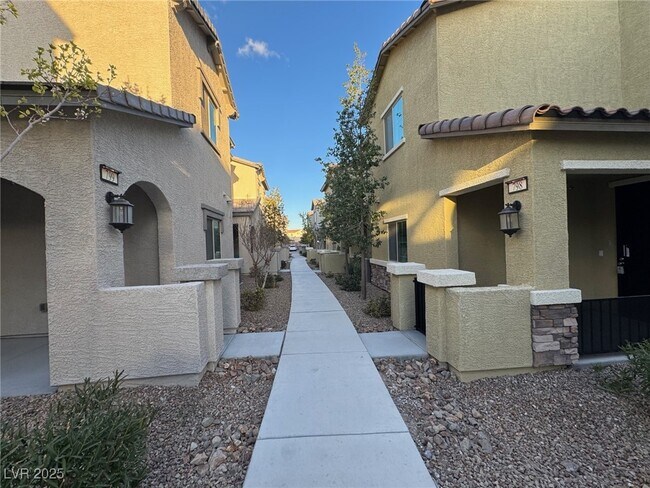 property at 798 Clouded Valley Ave