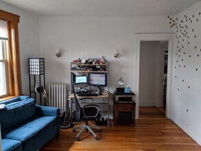 97 Hancock St, Unit 8 in Cambridge, MA - Foto de edificio - Building Photo