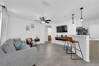 2217 Multi National in Harlingen, TX - Building Photo - Building Photo
