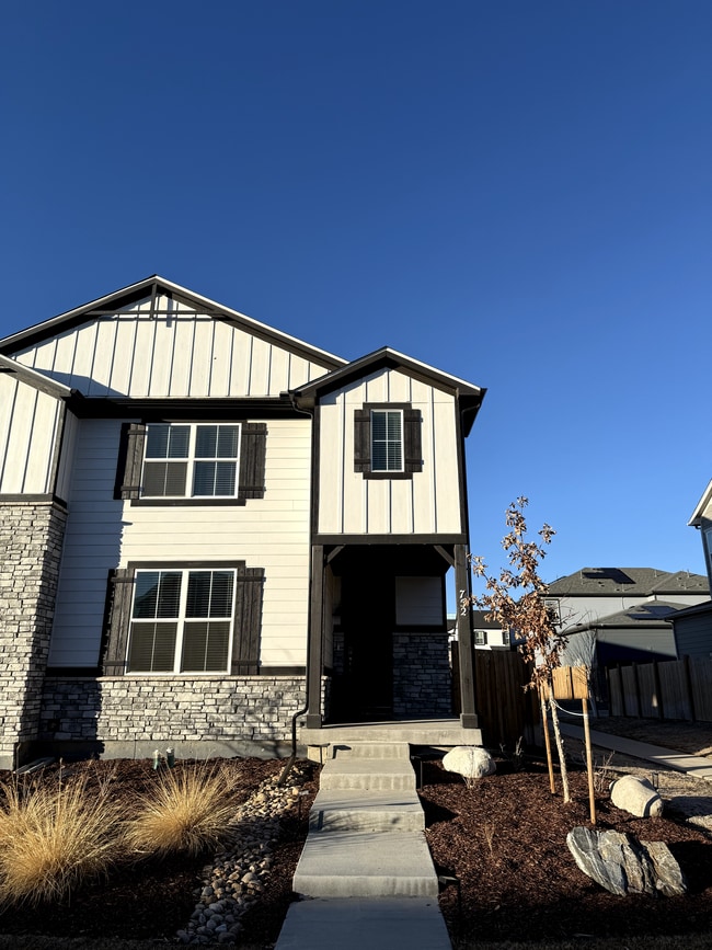 property at 752 N Shawnee St