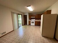 358 Bradley Woods Ct NW photo'