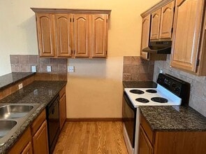 1909-1911 E Susquehanna Dr in Independence, MO - Building Photo - Building Photo