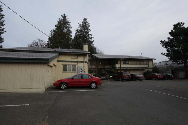 Allai Apartments in Shoreline, WA - Building Photo - Building Photo