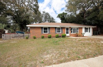 313 22nd St in Niceville, FL - Building Photo - Building Photo