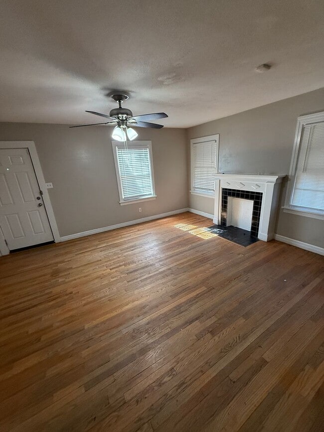 1910 21st St in Lubbock, TX - Building Photo - Building Photo