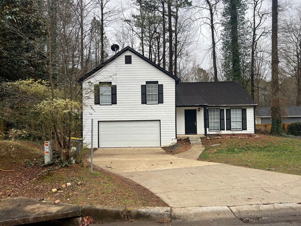 3988 Verbena Ct in Kennesaw, GA - Foto de edificio