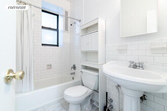 2841 Broadway in New York, NY - Building Photo - Building Photo