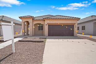 608 Cedarwood Ave in Horizon City, TX - Building Photo